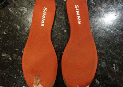 Simms insoles removed